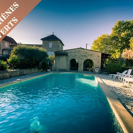 Bed and breakfast Les Chenes Verts - Piscine - Parc - Parking - Wifi
