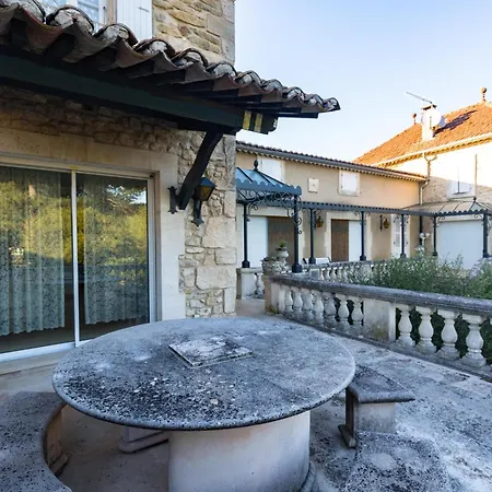 Bed and breakfast Les Chenes Verts - Piscine - Parc - Parking - Wifi